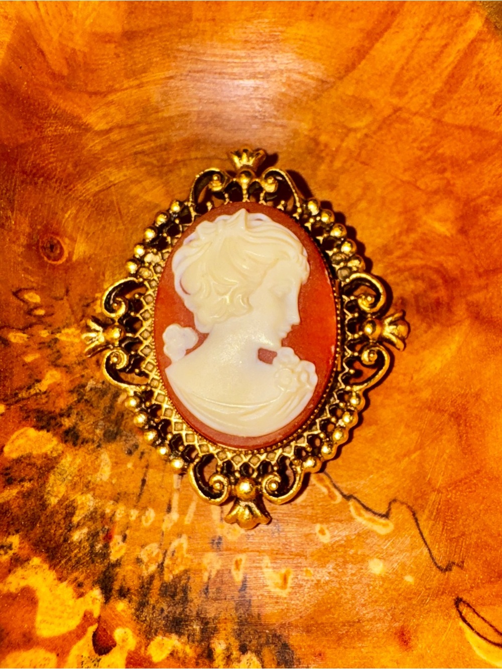 Vintage Victorian Style Cameo Brooch Gold Tone Filigree Portrait Pin